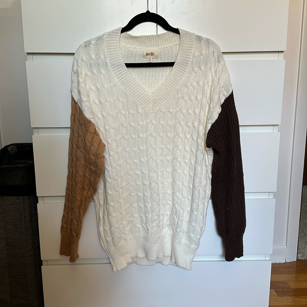 Oversized Cream, Tan, & Brown Sweater by BiBi size M